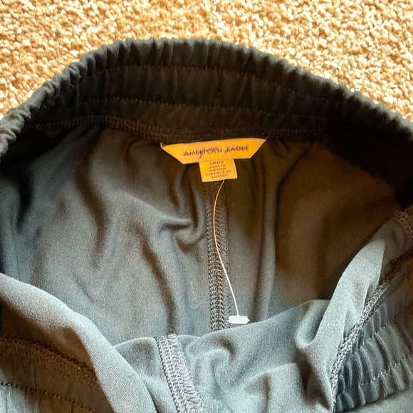 NWOT American Eagle Shorts - Picture 3 of 5